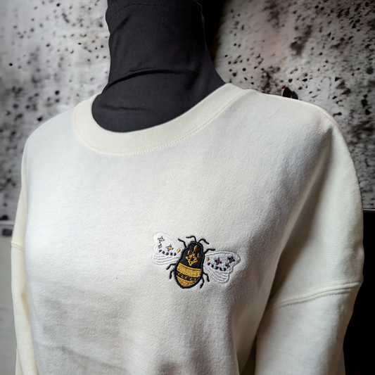 Bee sweatshirt Crop